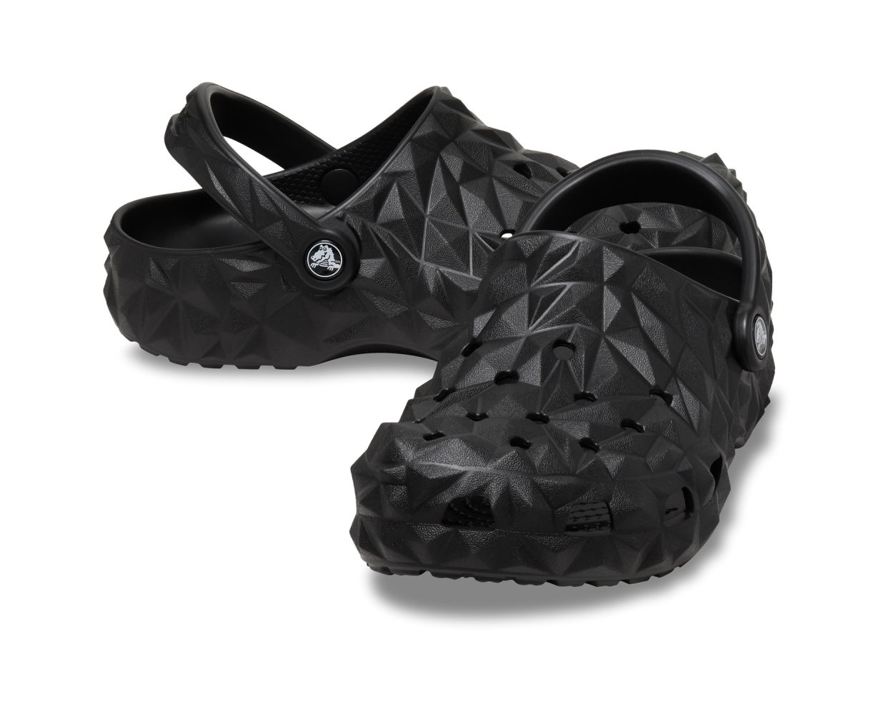 Black camo crocs best sale